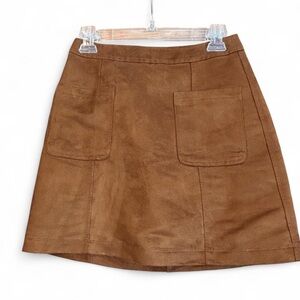 Old Navy Women’s Tan Mini Faux Suede Skirt size 0